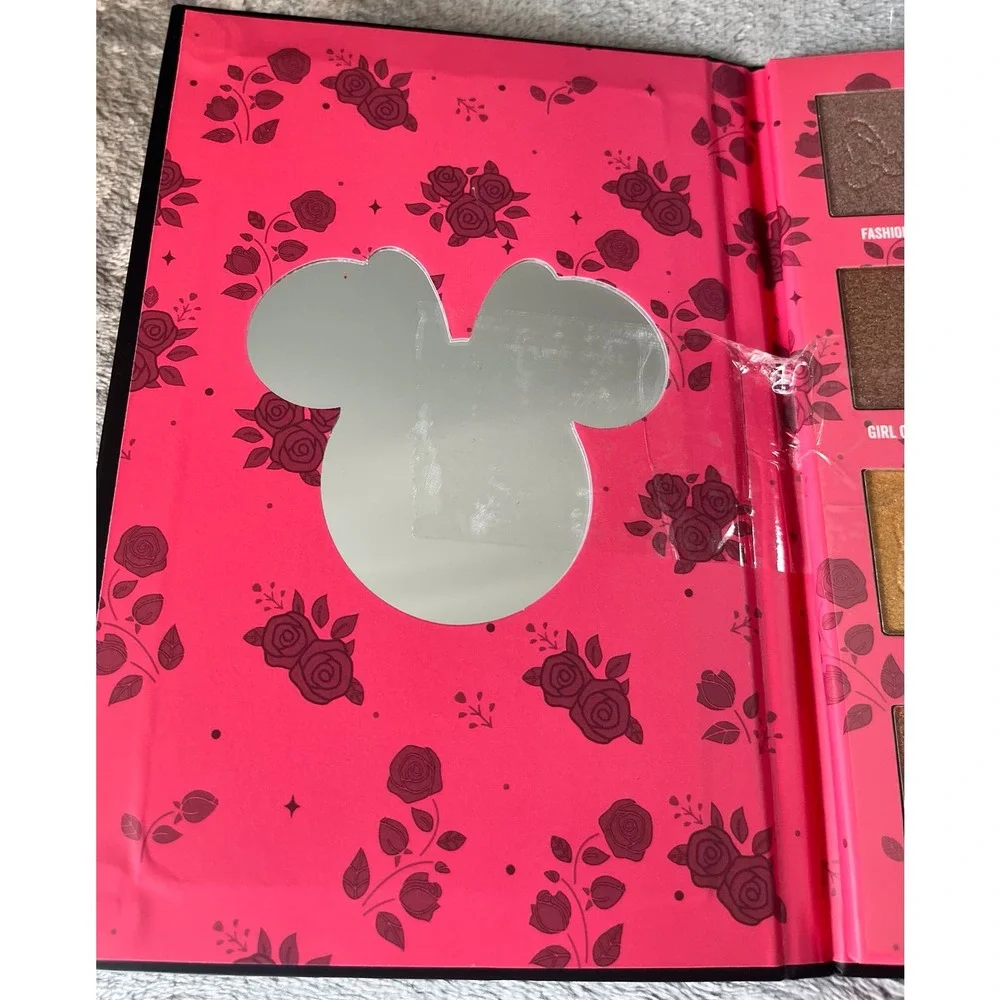 Disney Minnie Mouse 12 Eyeshadow Palette Glam Greatness Fashion Icon‎ Makeup